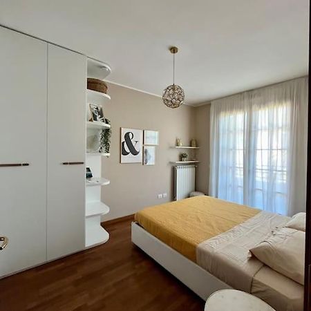 Apartmán Casa Di Lillo Merate Exteriér fotografie