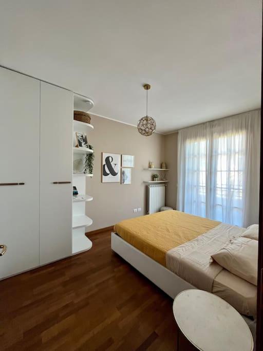 Apartmán Casa Di Lillo Merate Exteriér fotografie
